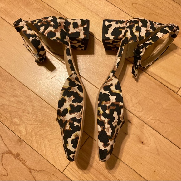 CAbi The Kiki Ankle Strap Leopard Chunky Heel style 6020 size nine - Picture 4 of 12